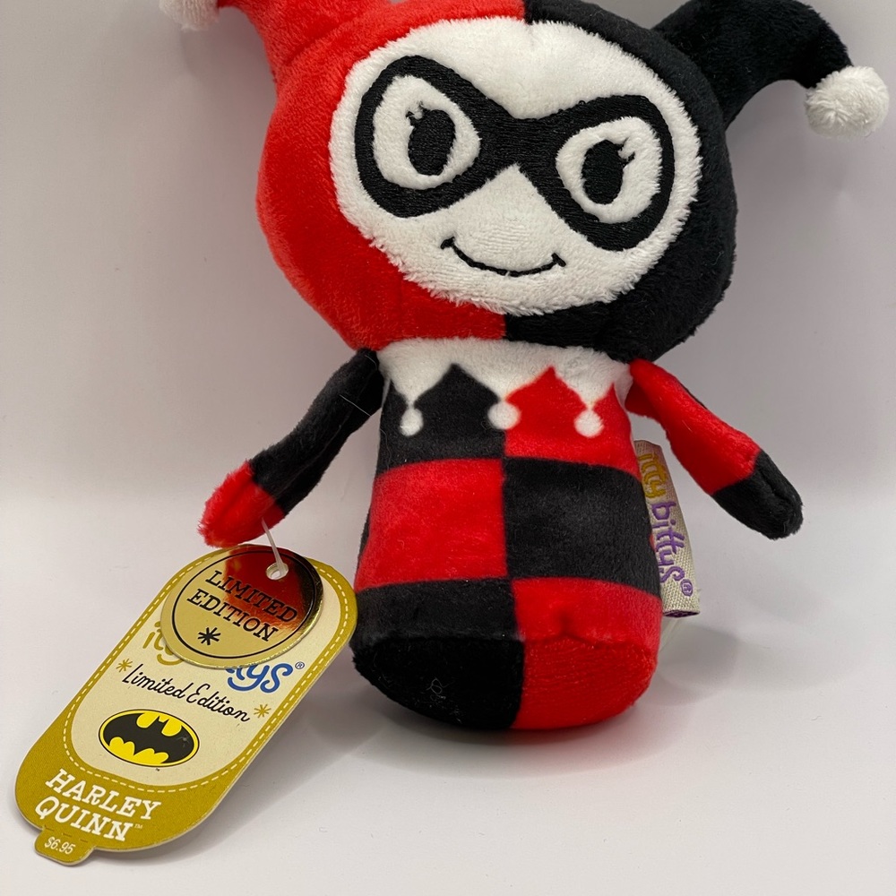 Harley Quinn Hallmark Itty Bitty limited Edition from 2016